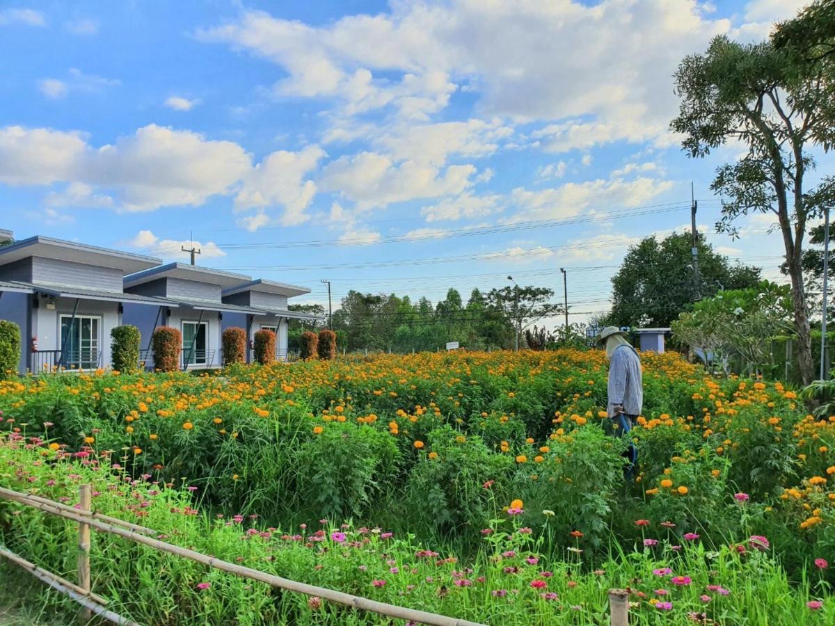 Maharak Resort Nong Khai Exterior photo